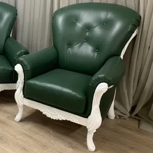 Кресло кожаное "Кардинал"