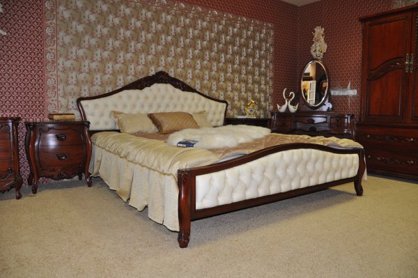 Кровать из массива BB02-09 OG купить в интернет магазине Мебельный Салон. Звоните +7 495 743 46 14