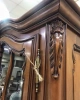 Витрина "Клеопатра" Орех 426-428  купить в интернет магазине Мебельный Салон. Звоните +7 495 743 46 14