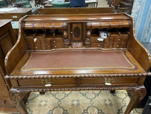 Бюро резное Chippendale MSU.56 Brown купить в интернет магазине Мебельный Салон. Звоните +7 495 743 46 14